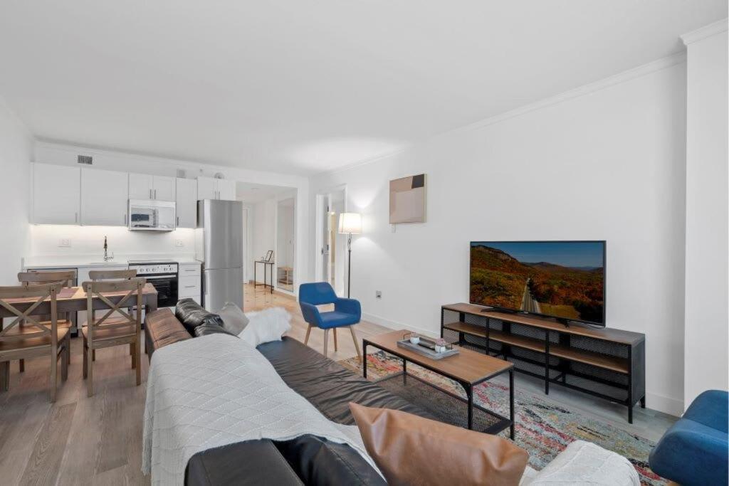 Sleep Six Cozysuites, 1Br 2Ba On The Boardwalk Атлантик Сити Экстерьер фото